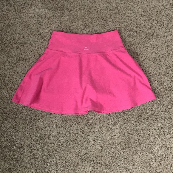 Beyond Yoga Hot Shot Movement Skirt Women’s XS - Picture 2 of 4
